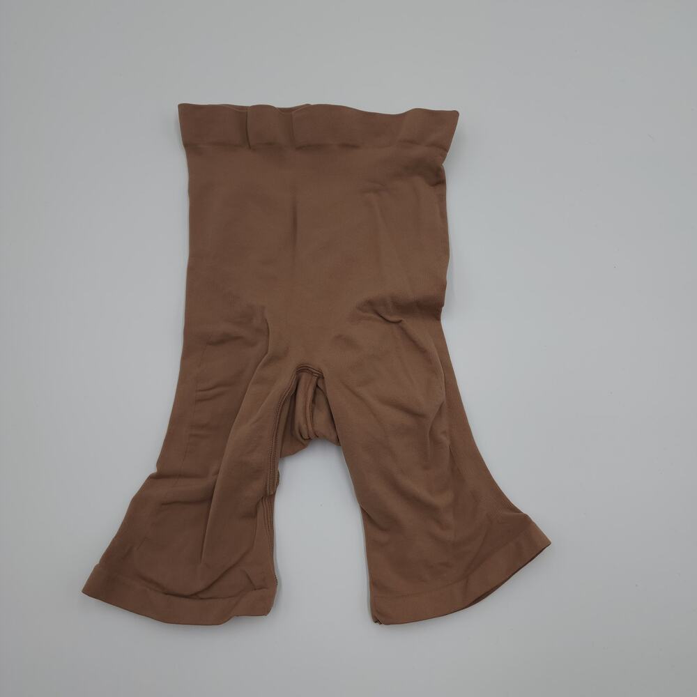 Skims Seamless Sculpt Mid Thigh Shorts Size L/XL